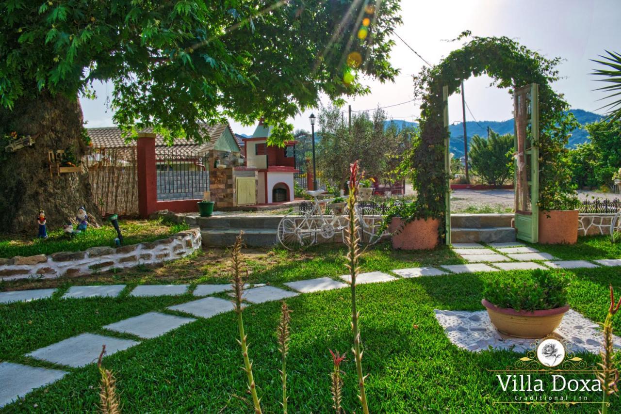 Villa Doxa Sarti Exteriör bild